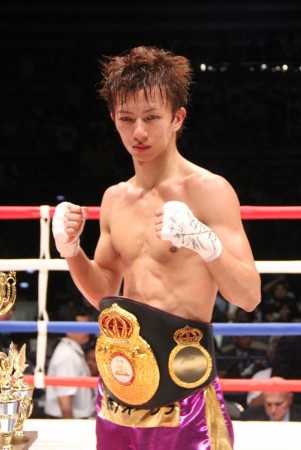 Ryoichi Taguchi Campeón Minimosca AMB - Boxeador del mes de julio 2017
