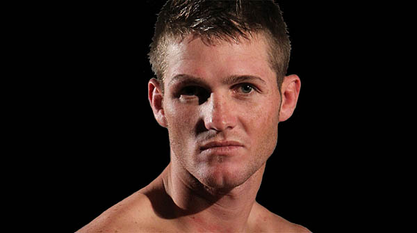 Oozthuizen fights for the vacant WBA Pan African light heavyweight title.