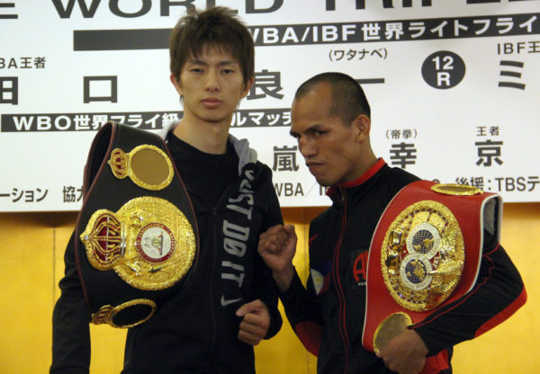Taguchi and Melindo make weight for their year-end fight.