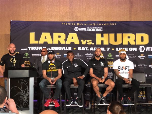 Lara y Hurd hablaron con la prensa en Las Vegas.