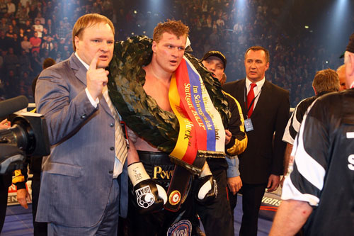Povetkin gets past Huck in a war