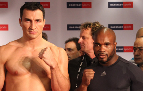 Klitschko outweighs Mormeck by 29 lbs