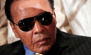 AMB se une al duelo por fallecimiento de una gloria: Muhammad Ali