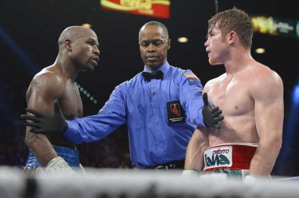 Jeff Mayweather: "I see a lot of Floyd in Canelo".