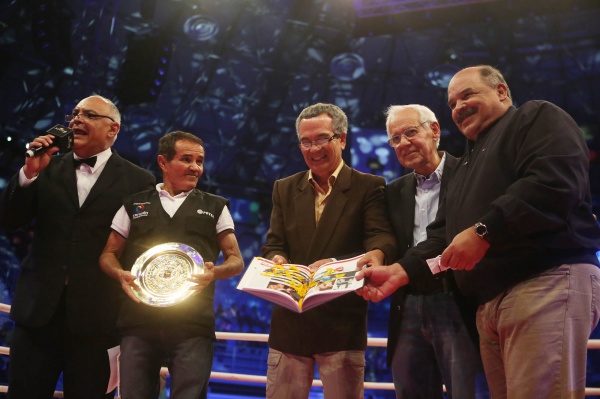 The book Venezuelan boxing: 36 monarchs and a Princess Launched
