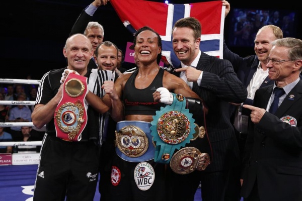 Cecilia Braekhus made history and unified titles