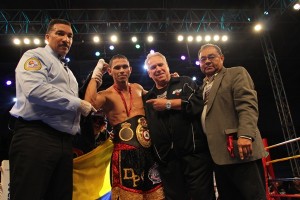 Perez retains WBA interim lightweight belt