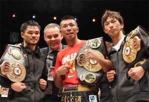 Unbeaten Uchiyama retains WBA 130lb belt by stopping Perez after ninth