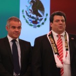 Gilberto Jesús Mendoza con Mauricio Sulaimán