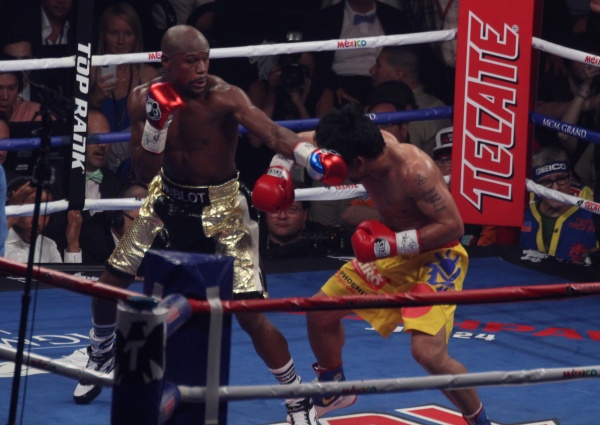 Mega Gallery: Mayweather Defeats Pacquiao by Unanimous Decision