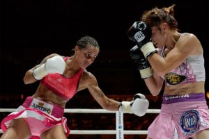 Mayerlin Rivas se impuso a Galina Ivanova y retuvo título en Caracas