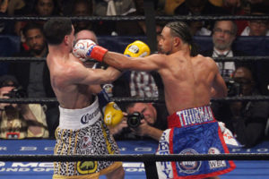Thurman impone su boxeo ante García