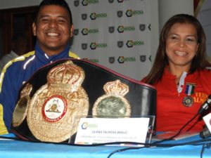 Liliana Palmera recibe medalla al Mérito Deportivo de Córdoba, Colombia