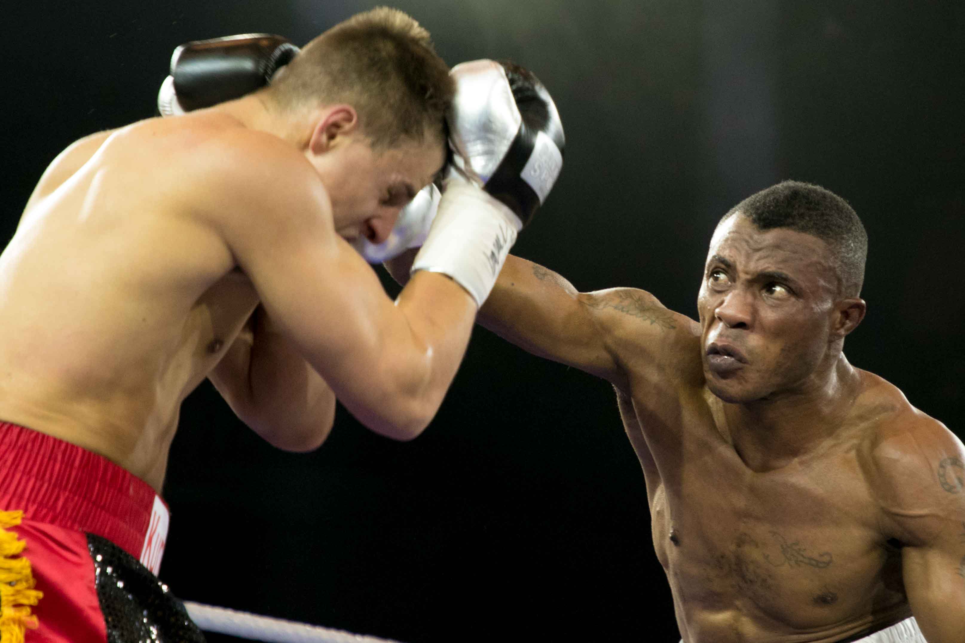 Zeuge knocked out Ekpo to retain his WBA title – World Boxing Association3229 x 2153