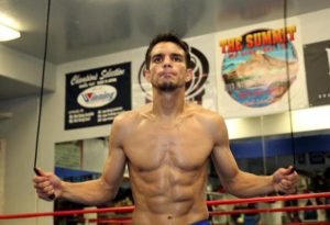 Zepeda Stops Díaz For WBA-Intercontinental Title