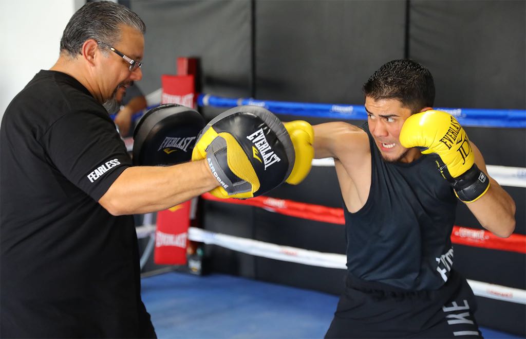 Rojas and Diaz are in their peak condition for the WBA title fight ...