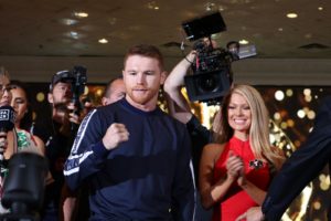 “Canelo” Alvarez and “Miracle Man” Jacobs arrive in Las Vegas hungry for battle