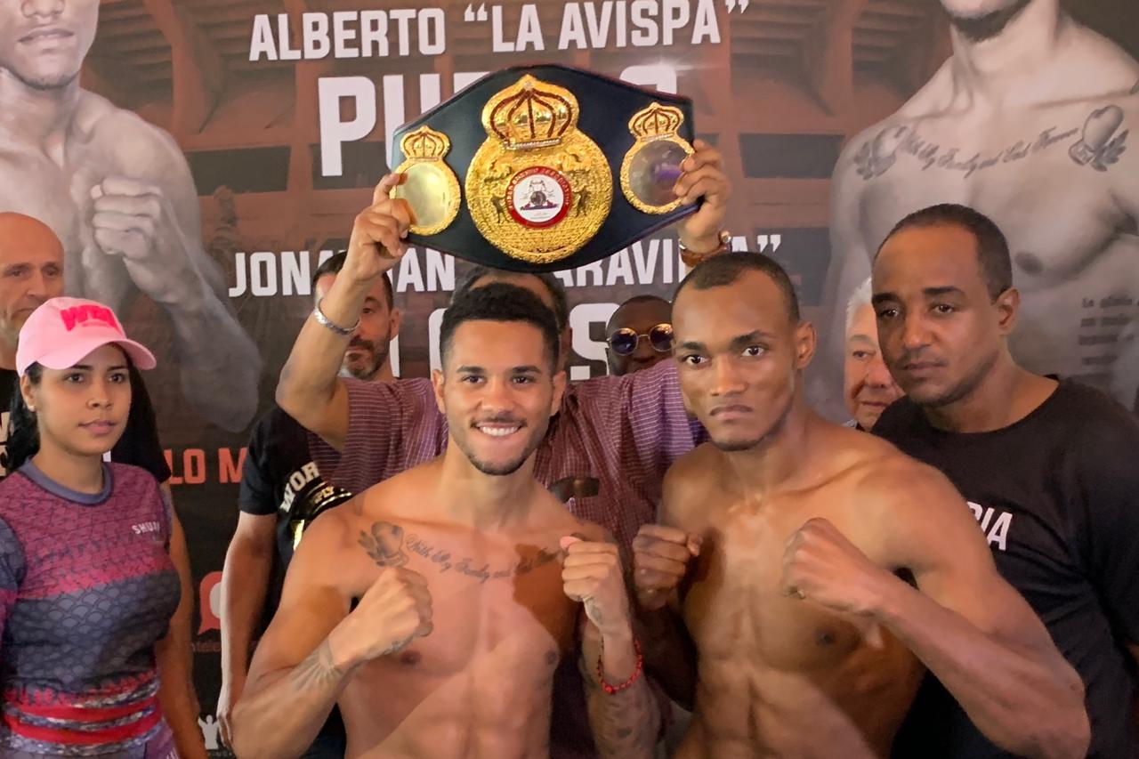 Weight In Puello 140 lbs vs Alonso 140