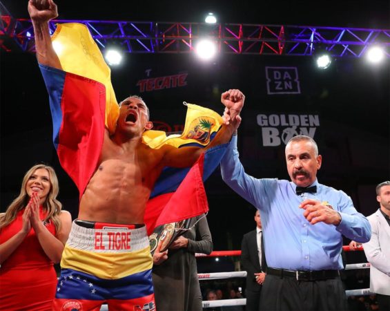 Barroso dominates Ulysse Jr. to become  the new WBA 140lb Gold Champion