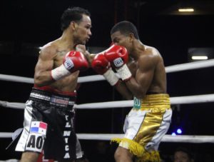 Concepción Knocks out Barrera in Panamá and becomes World Champion for the third time