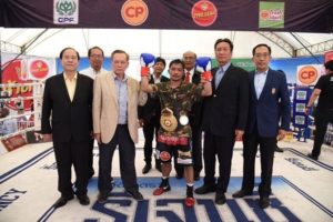 Niyomtrong retuvo el Súper Campeonato AMB en Tailandia