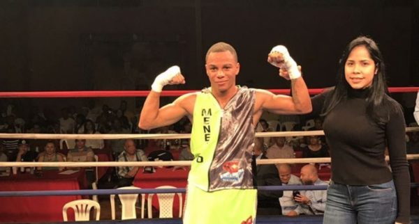 Boxeo regresa en Dominicana con dos fajas regionales AMB