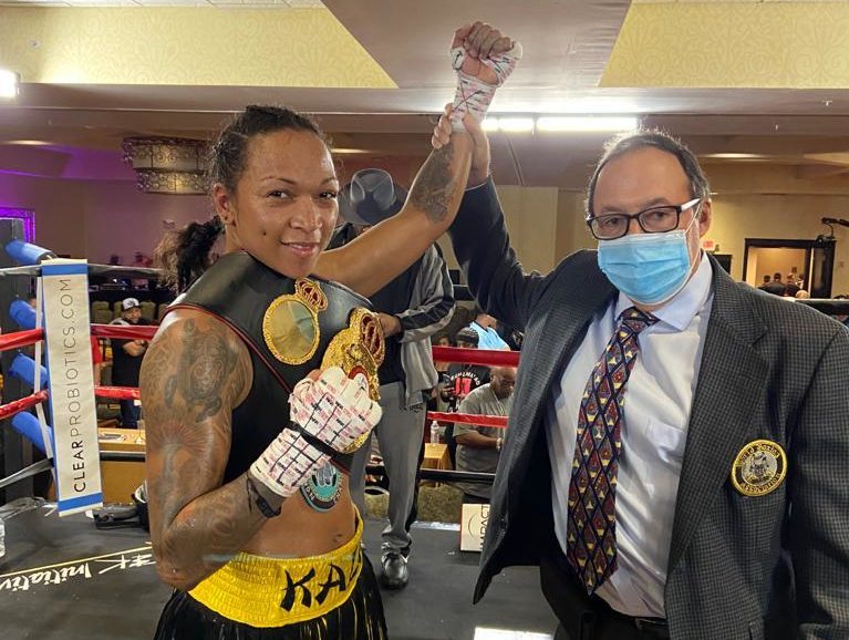 Keli Reis won the WBA 140-pound title