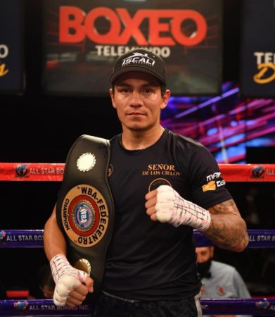 Contreras retained WBA-Fedecentro belt against Socarras by knockout