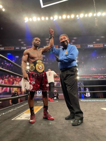 Martin knocked out Perez in Los Angeles