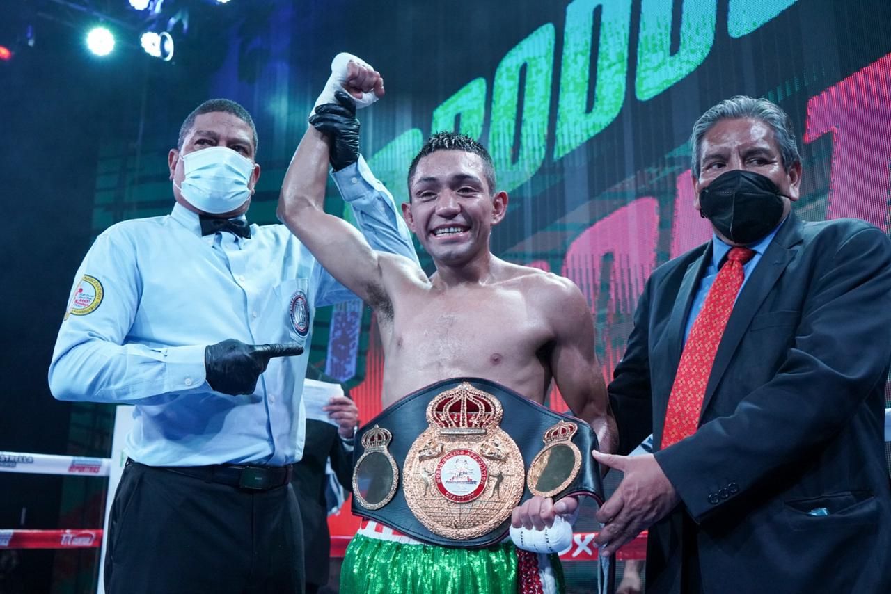 Bermudez reached glory with a right punch
