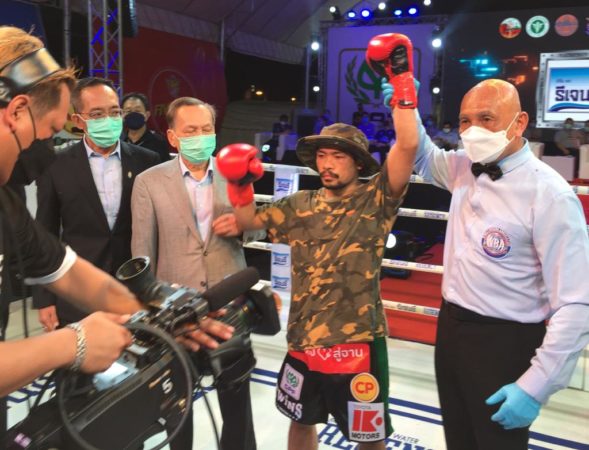 Niyomtrong defends his WBA title against Moonsri on July 20