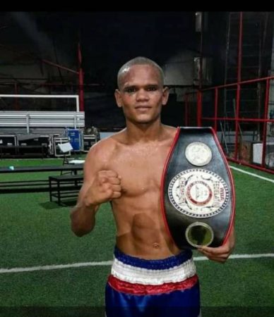 Fernandez retained his WBA-Fedelatin belt against Macario 
