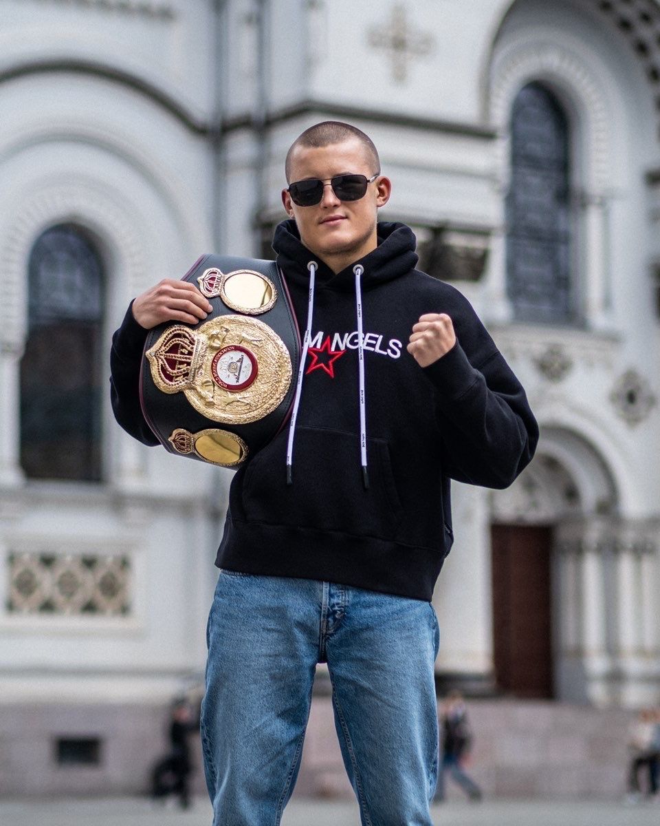 Stanionis brought glory to Lithuania as WBA champion
