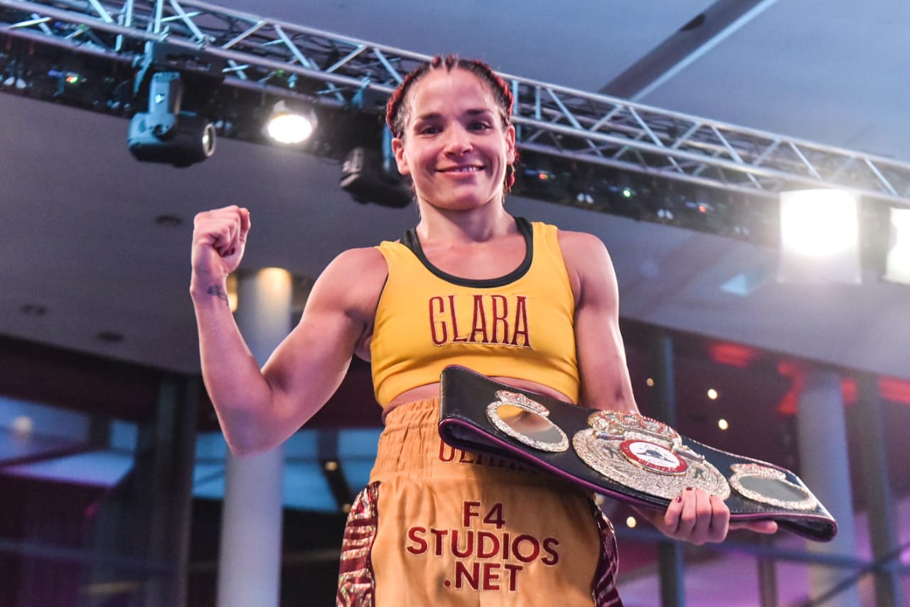 Clara Lescurat is the new WBA super flyweight champion