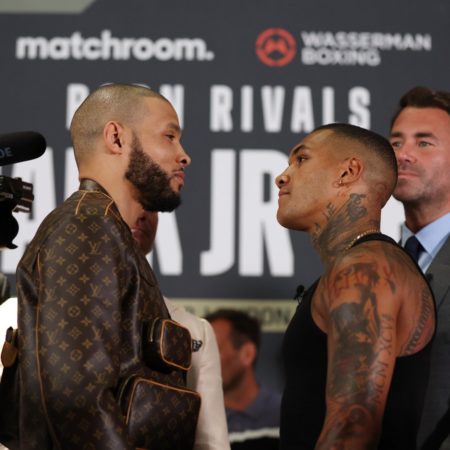 Tension in the first face to face between Eubank Jr. and Benn