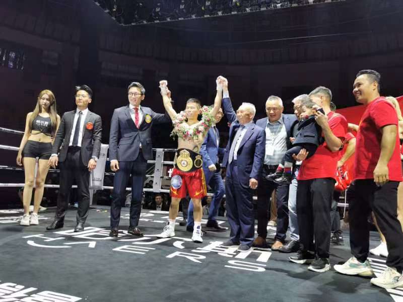Lu Bin won the WBA International title in China 