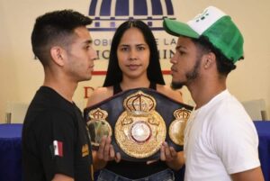 Rosa-Reyes for the Gold belt in the Dominican Republic 