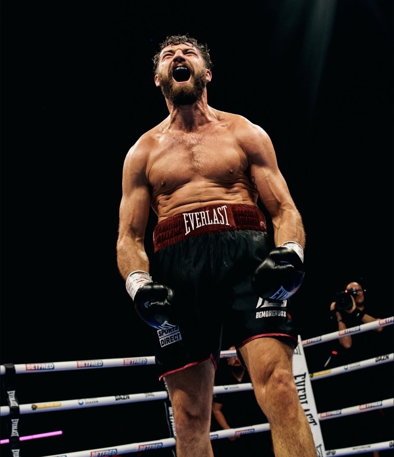 Pat Brown Knocked Out John Hedges to Win the WBA International Cruiserweight Title